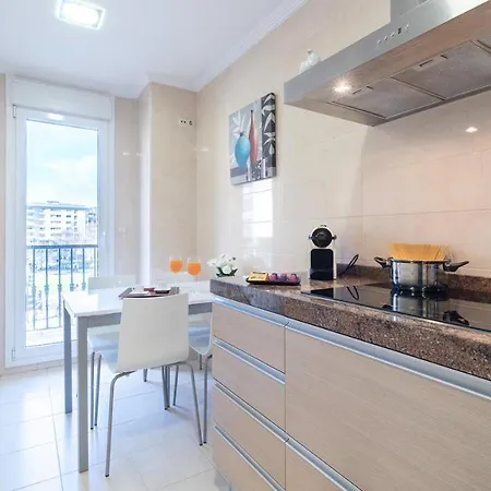 Tabakalera Luxury Center - Sshousing Apartament *